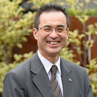 葬儀・葬式・家族葬なら【【長坂式典センター】のスタッフ 里見 賢二