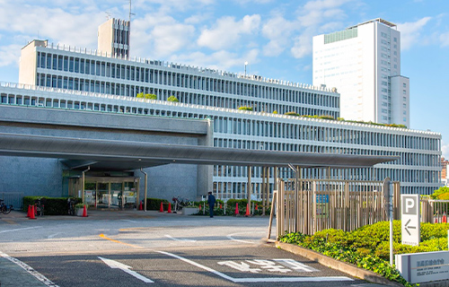 東京・埼玉で葬儀・葬式・家族葬をお探しなら家族葬の長坂式典センター 目黒区役所 区民生活部 国保年金課のイメージ画像