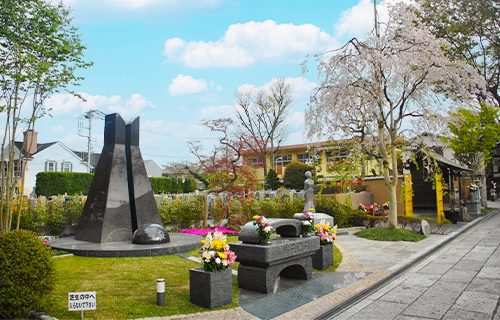 東京･埼玉で葬儀・葬式・家族葬をお探しなら家族葬の長坂式典センター 瀬田 桜花浄苑のイメージ画像