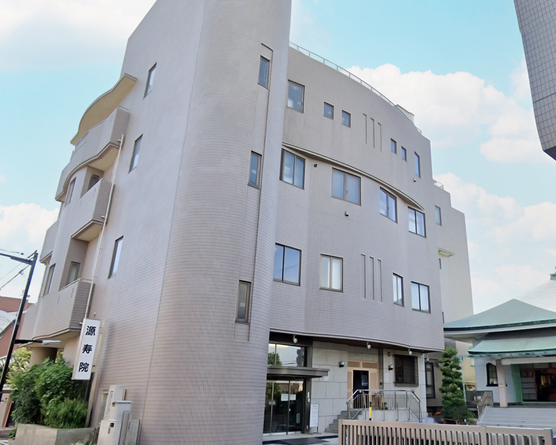 源寿院会館式場の外観