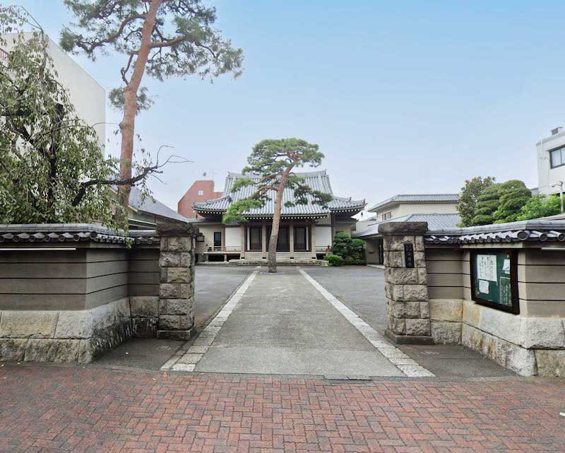 法専寺式場の外観