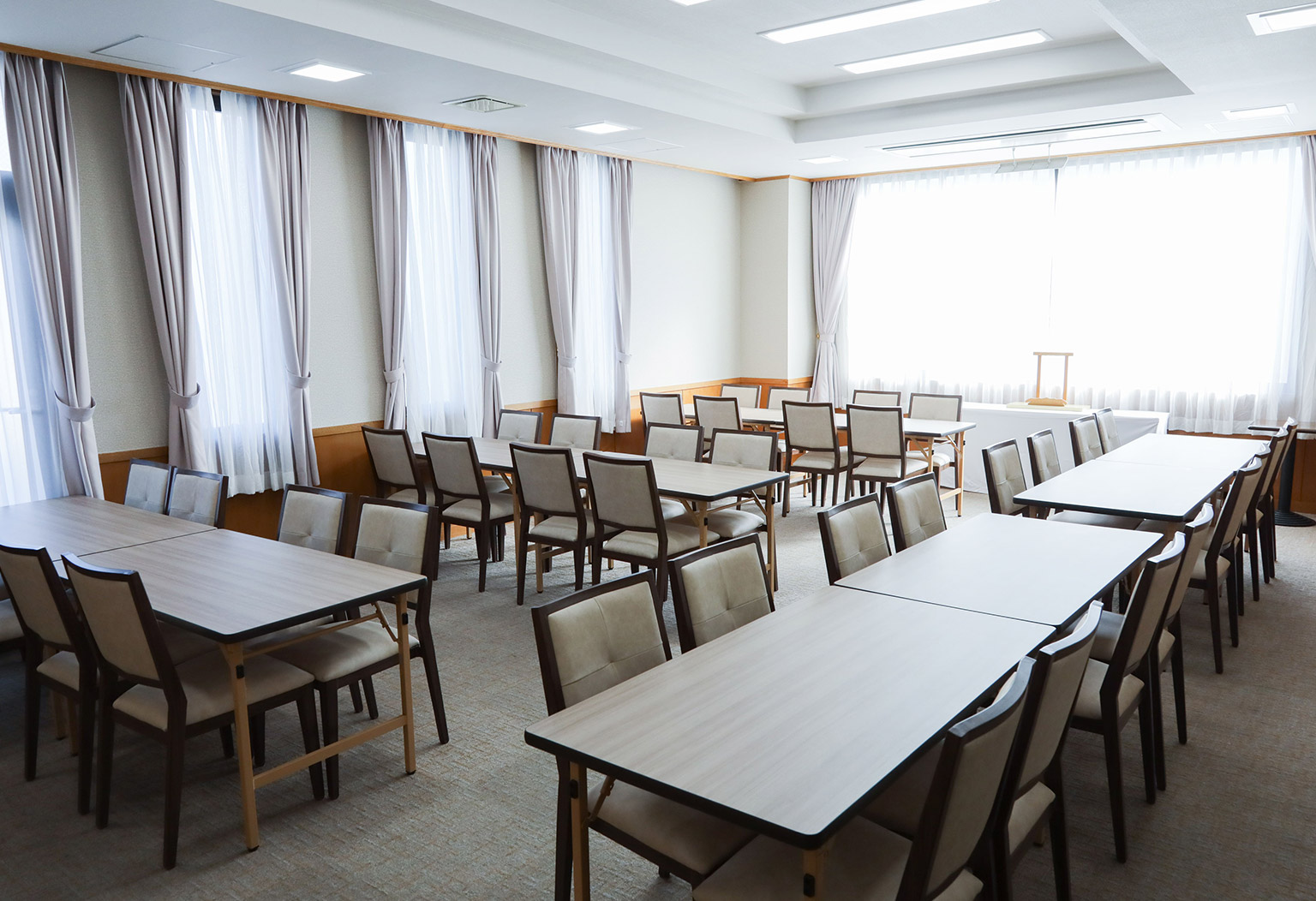 新宿区の式場 落合斎場外観画像