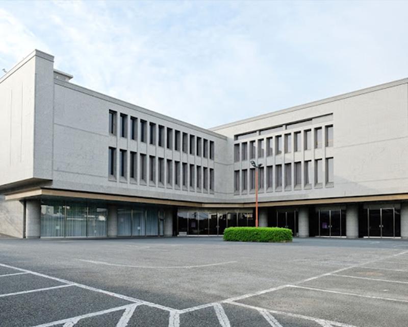 葬儀・葬式・家族葬が行える長坂式典センター 落合斎場の外観