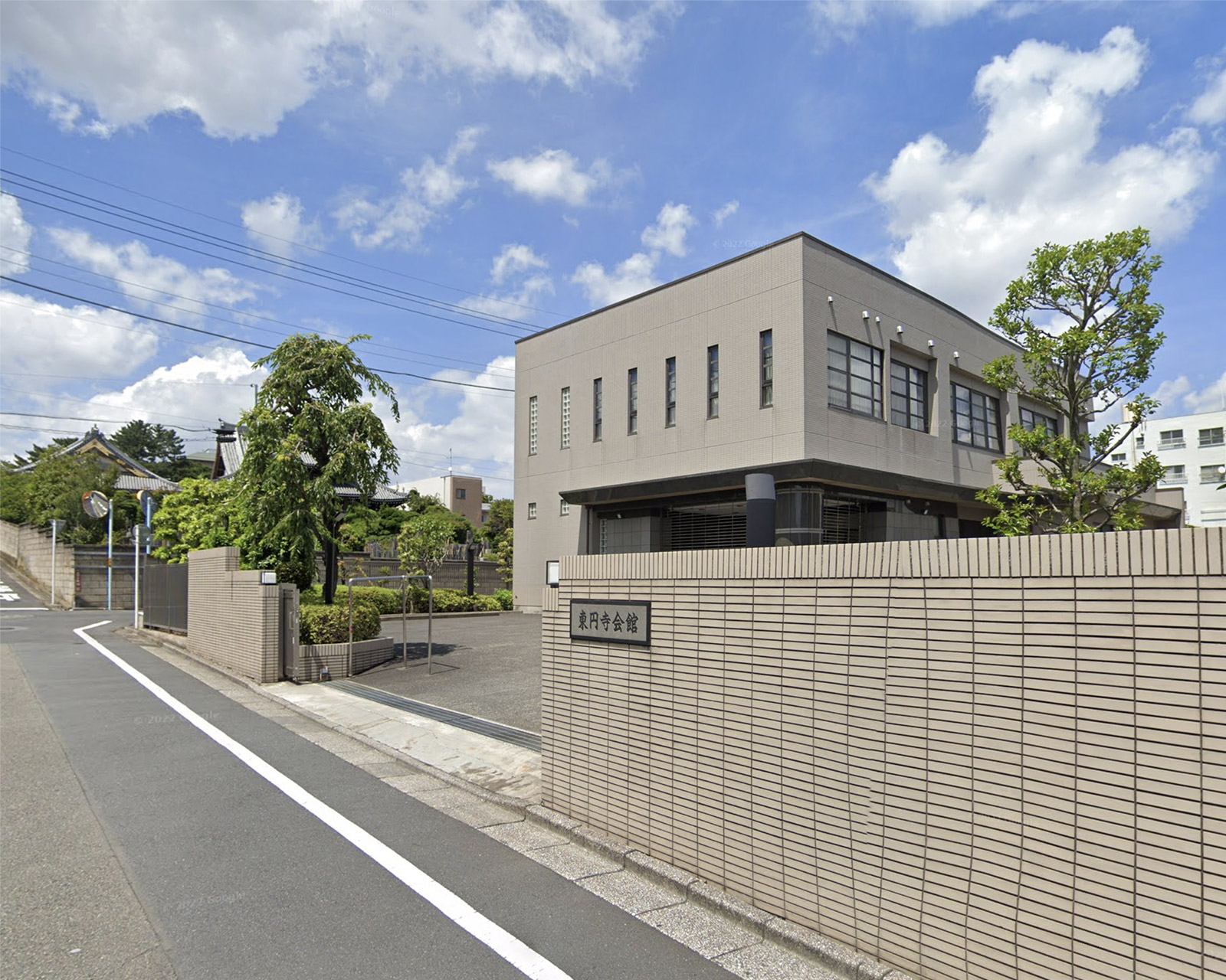 東円寺会館式場の外観